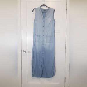 Luxology Maxi Dress Chambray Button Down Sleeveless Front Pockets Sz 12 Fading